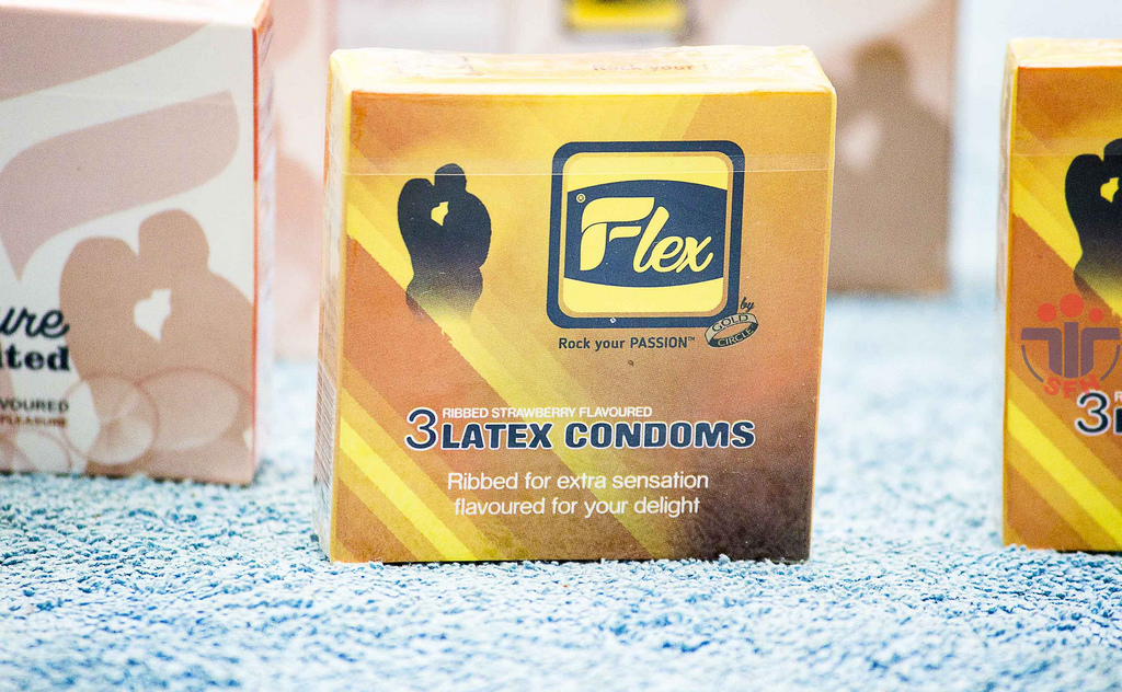 FLEX CONDOM 3's(Extra Sensation)